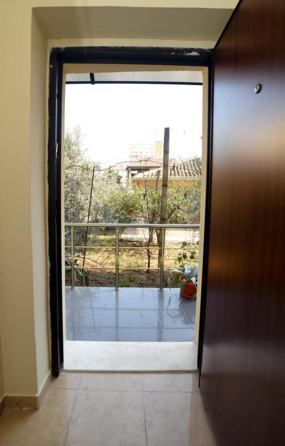Amli Apartament Daire Tiran Dış mekan fotoğraf